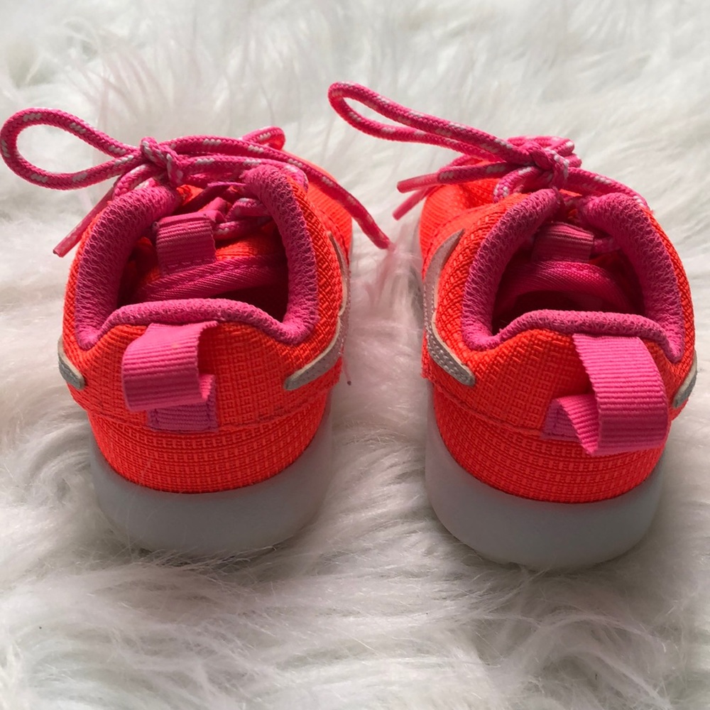 5C Nike sneakers - Picture 4 of 6